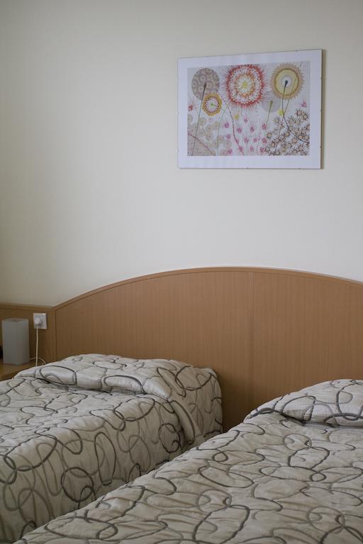 Hotel Ceu Konferencia Koezpont Budapest Zimmer foto