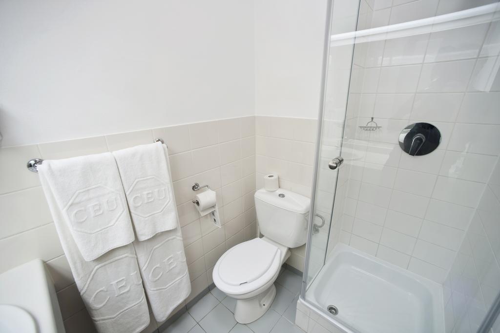 Hotel Ceu Konferencia Koezpont Budapest Zimmer foto